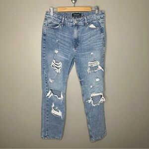 Refuge Denim Distressed Blue Jeans